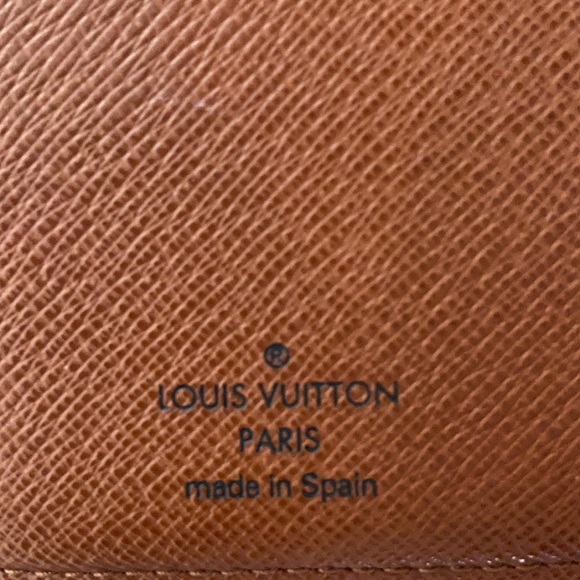LV Monogram Agenda PM - Picture 5 of 8